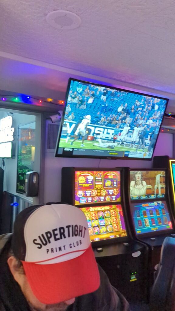 White Rabbit Bar and Grill 2